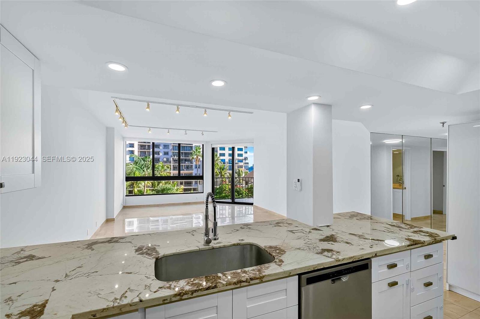 520 Brickell Key Dr #A604, Miami FL 33131