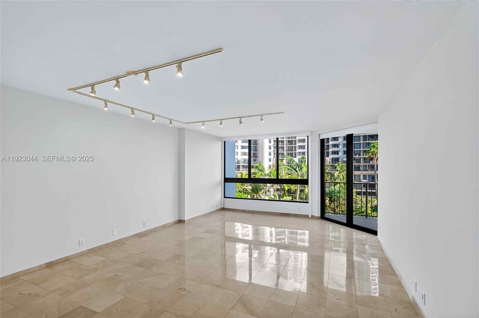520 Brickell Key Dr #A604, Miami FL 33131
