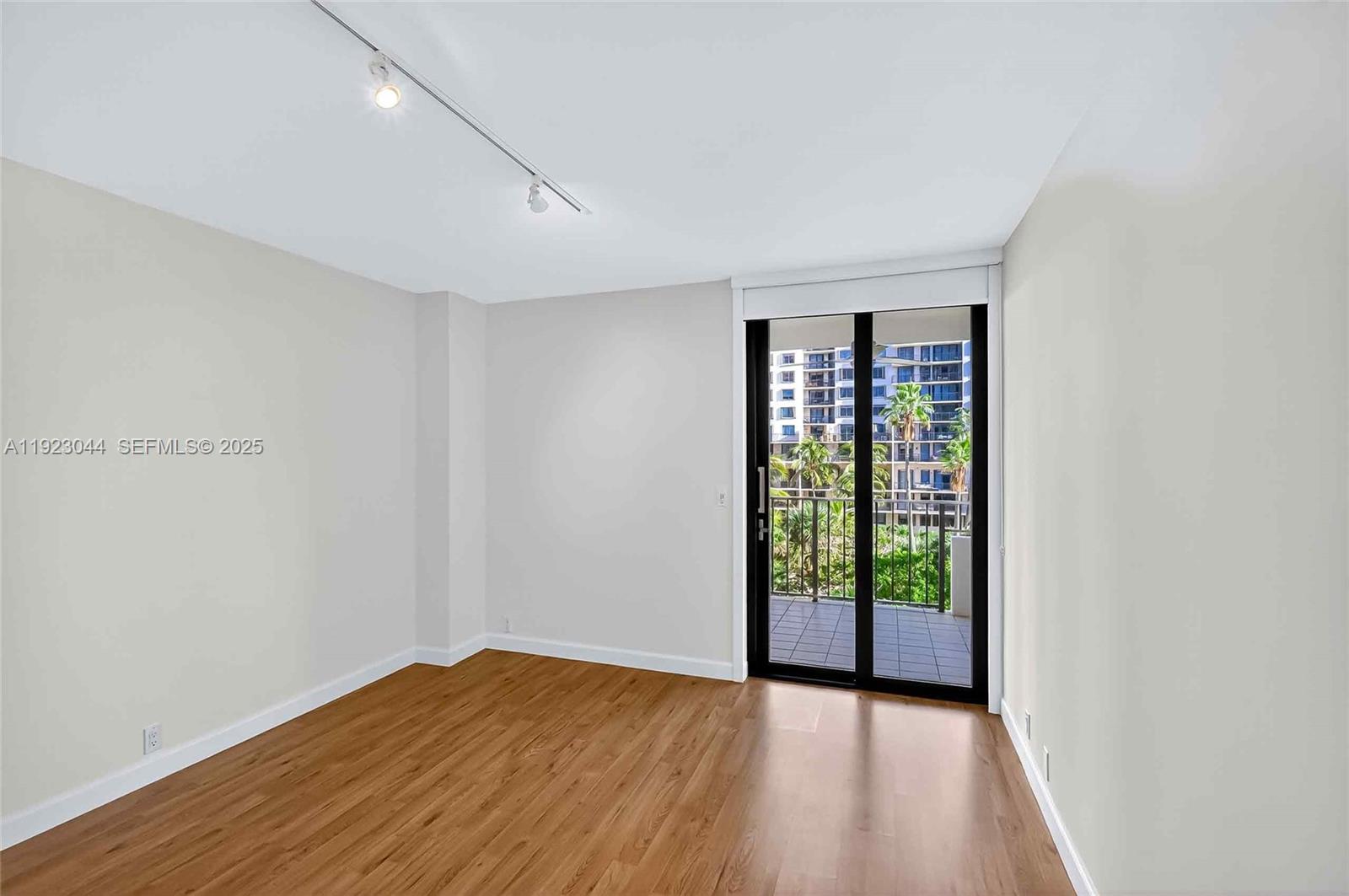520 Brickell Key Dr #A604, Miami FL 33131