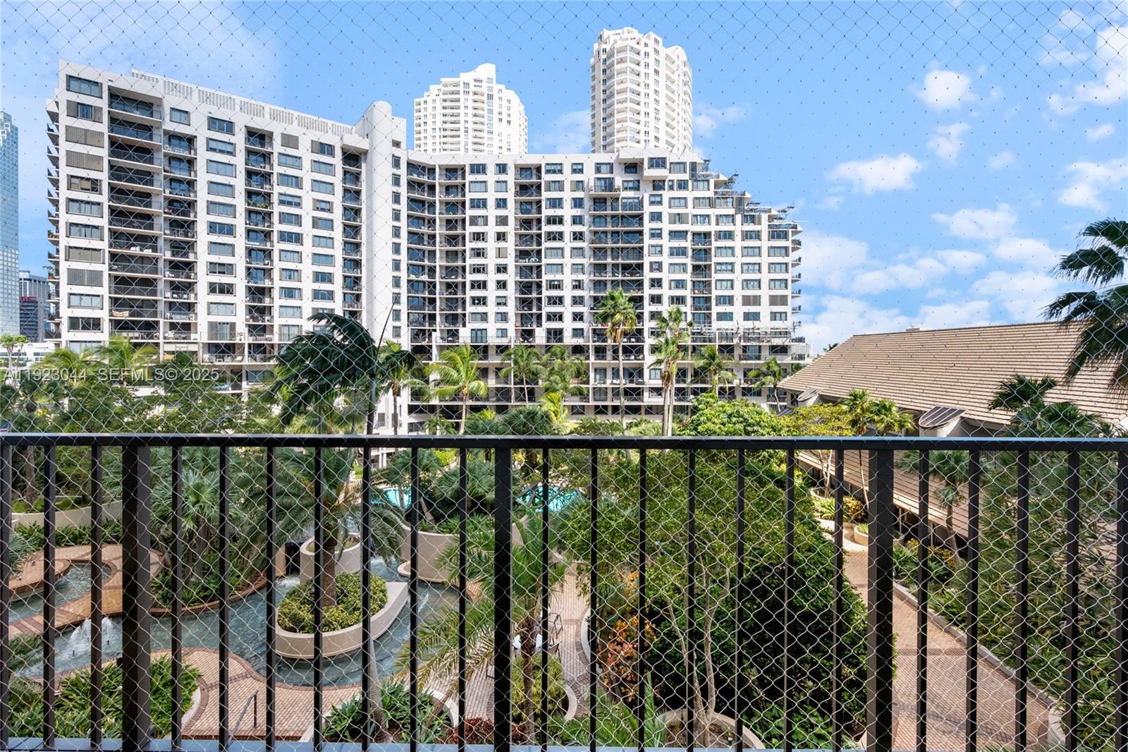 520 Brickell Key Dr #A604, Miami FL 33131