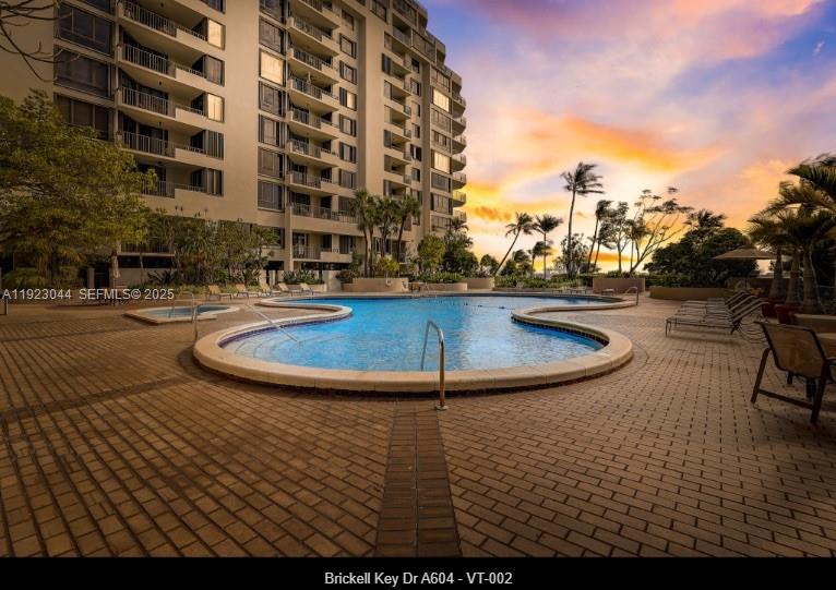 520 Brickell Key Dr #A604, Miami FL 33131