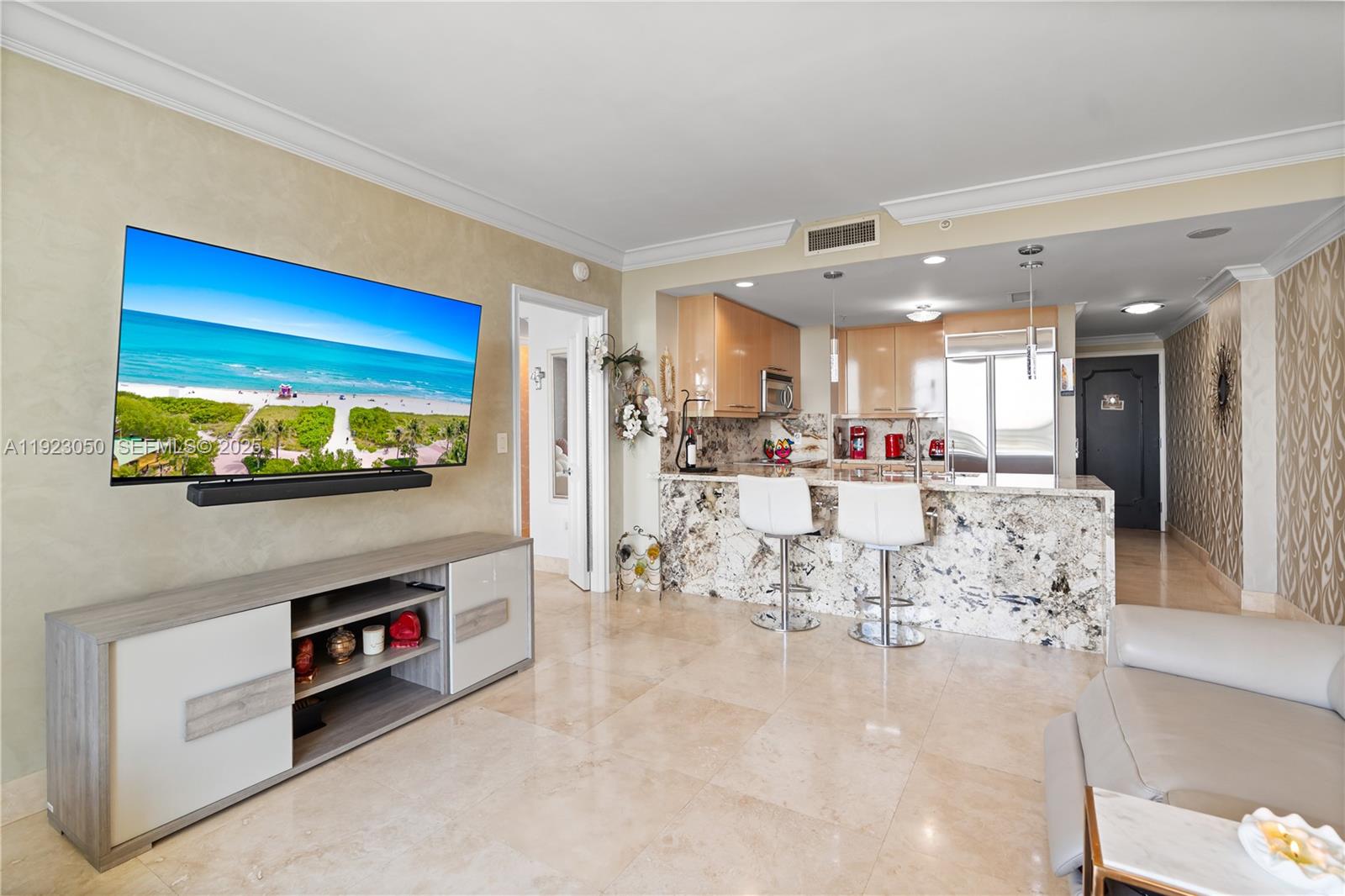 3350 SW 27 AV #1706, Coconut Grove FL 33133