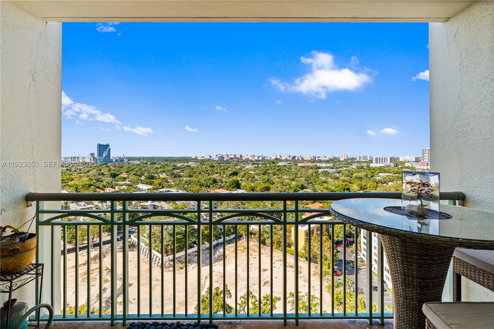 3350 SW 27 AV #1706, Coconut Grove FL 33133