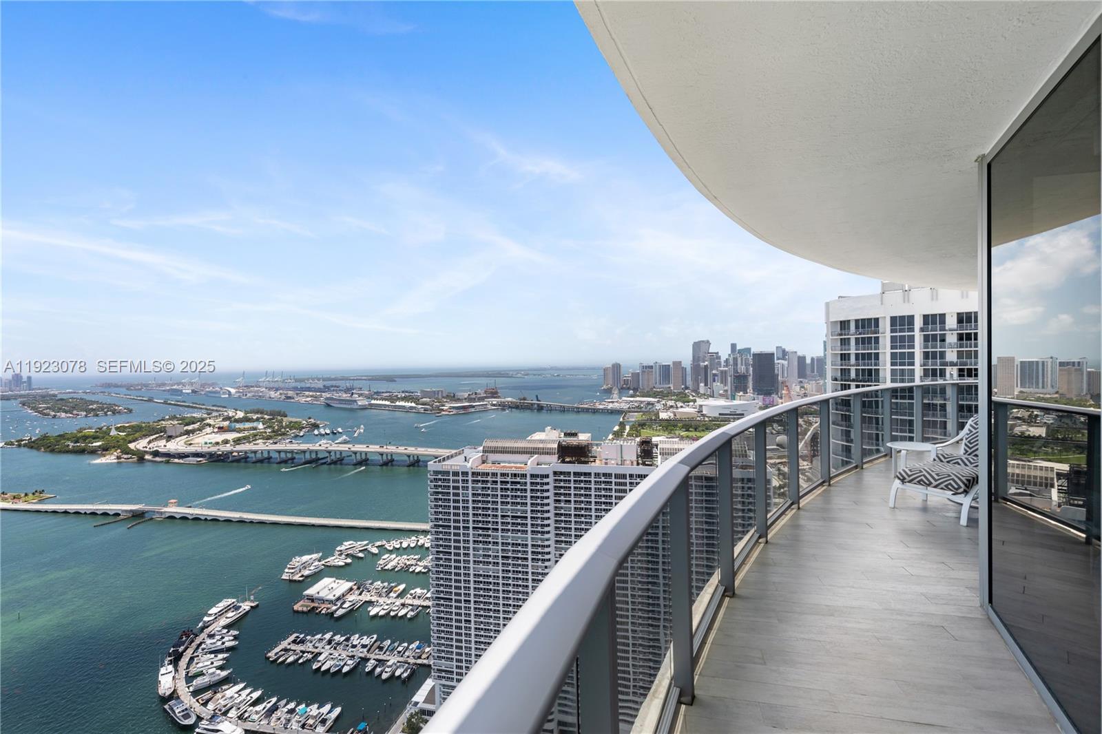 488 NE 18th St #5012, Miami FL 33132
