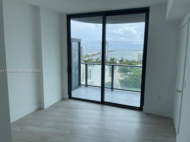 121 NE 34th St #1604, Miami FL 33137