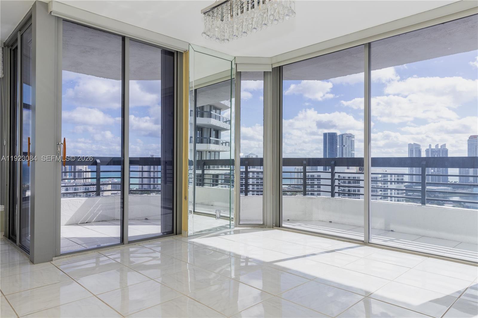 3500 Mystic Pointe Dr #3506, Aventura FL 33180