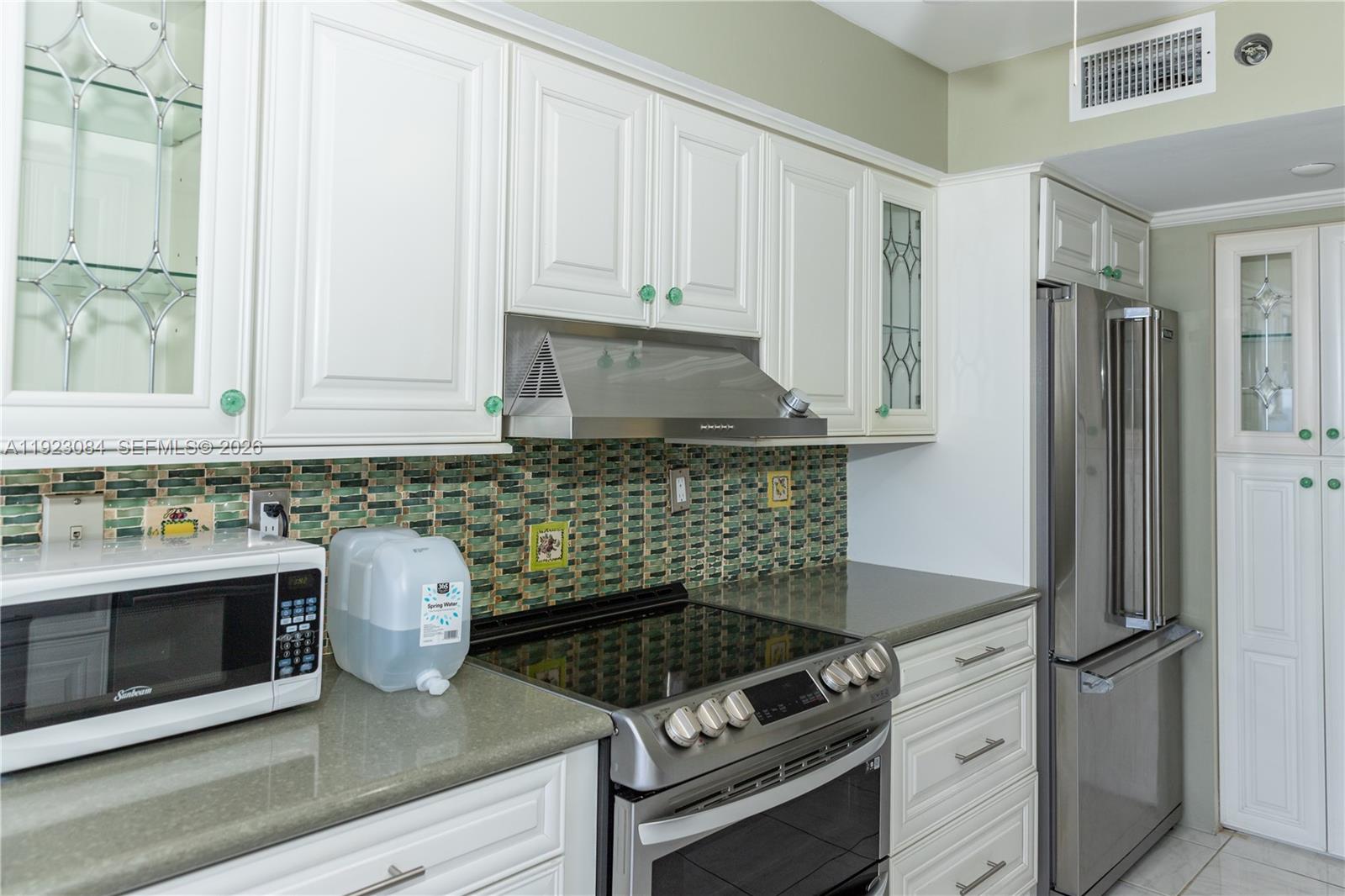 3500 Mystic Pointe Dr #3506, Aventura FL 33180