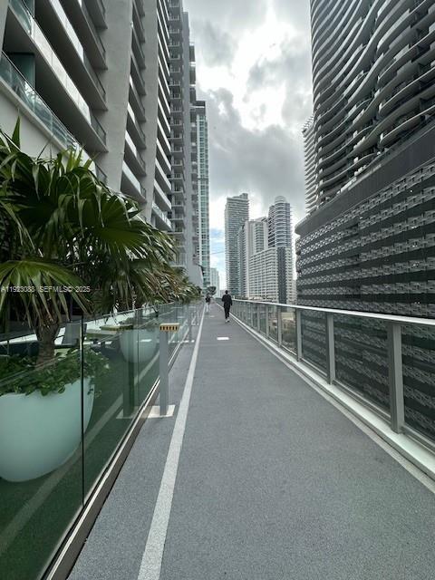 1010 Brickell Ave #1508, Miami FL 33131