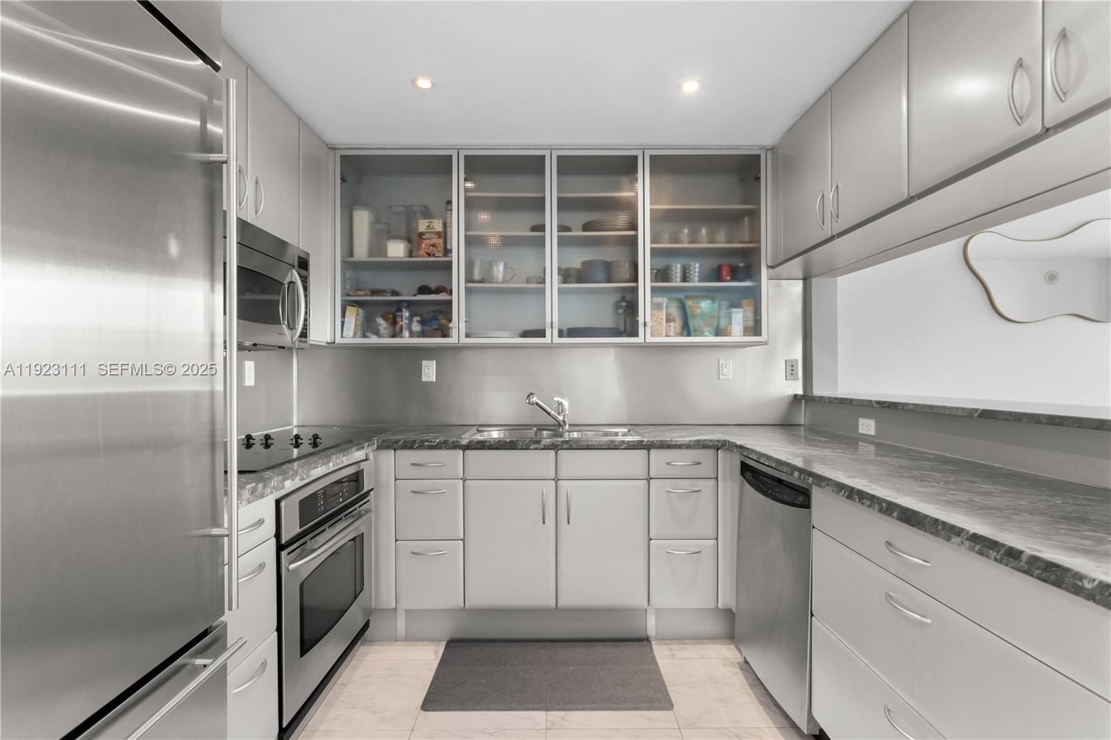 540 West Ave #1514, Miami Beach FL 33139