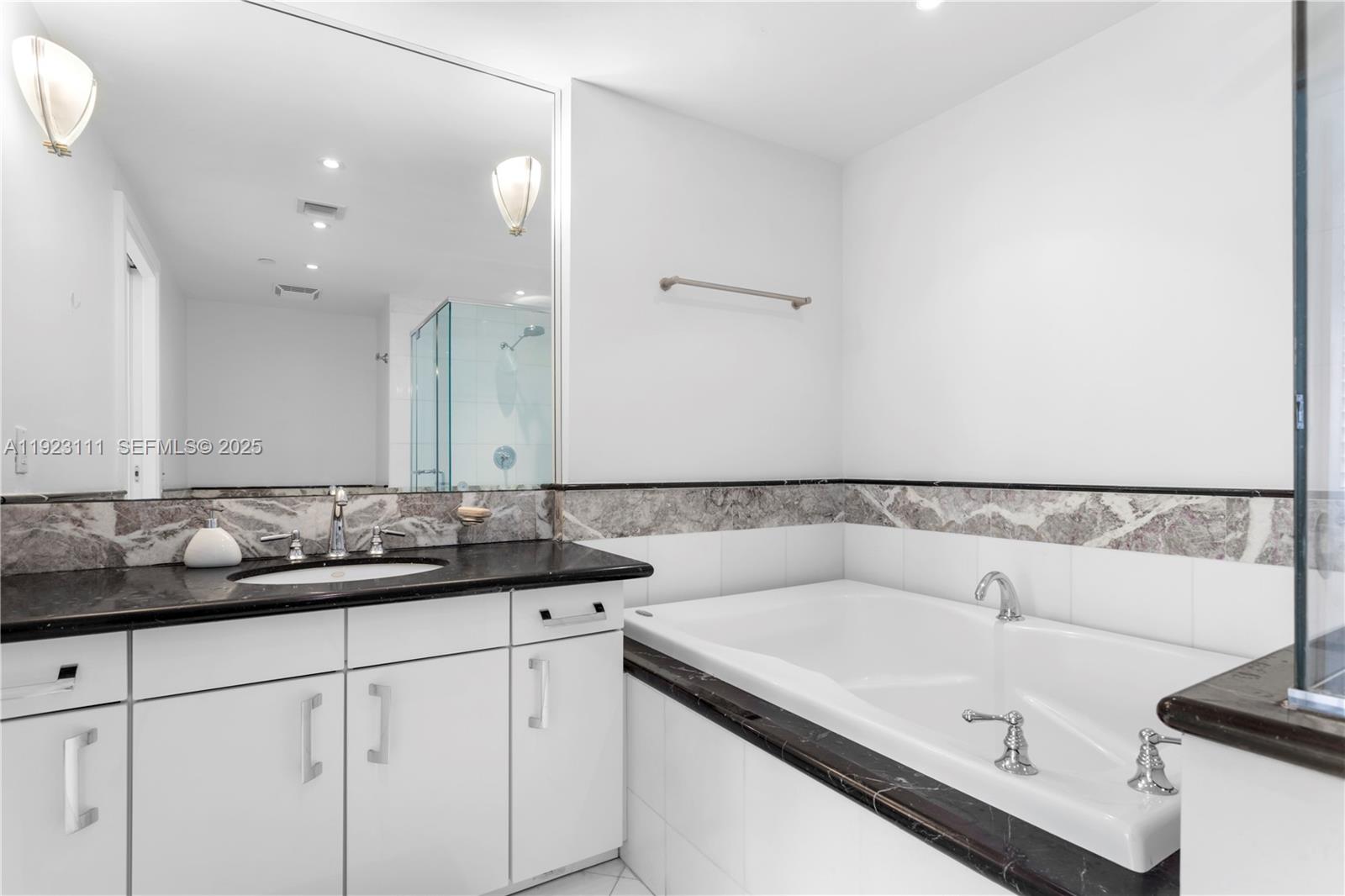 540 West Ave #1514, Miami Beach FL 33139