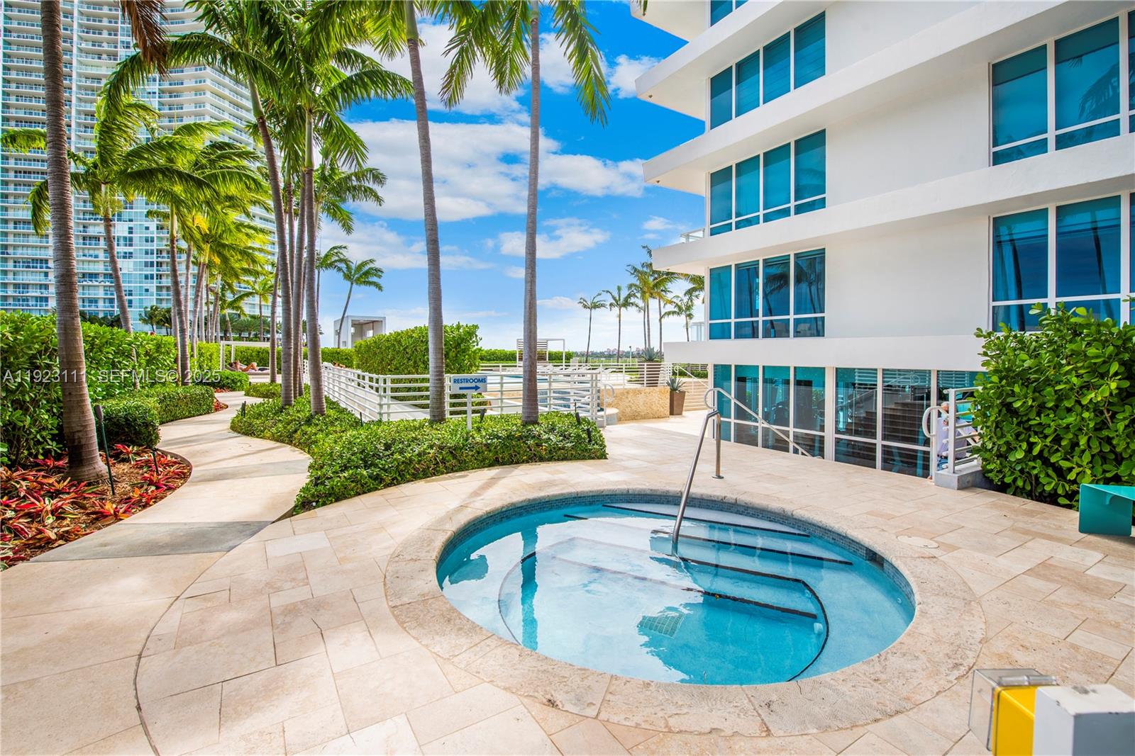 540 West Ave #1514, Miami Beach FL 33139