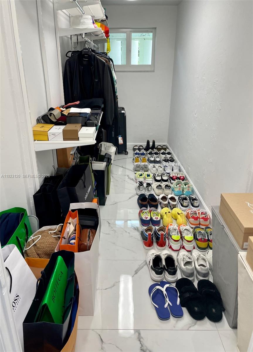 286 Bal Bay Dr #3C, Bal Harbour FL 33154