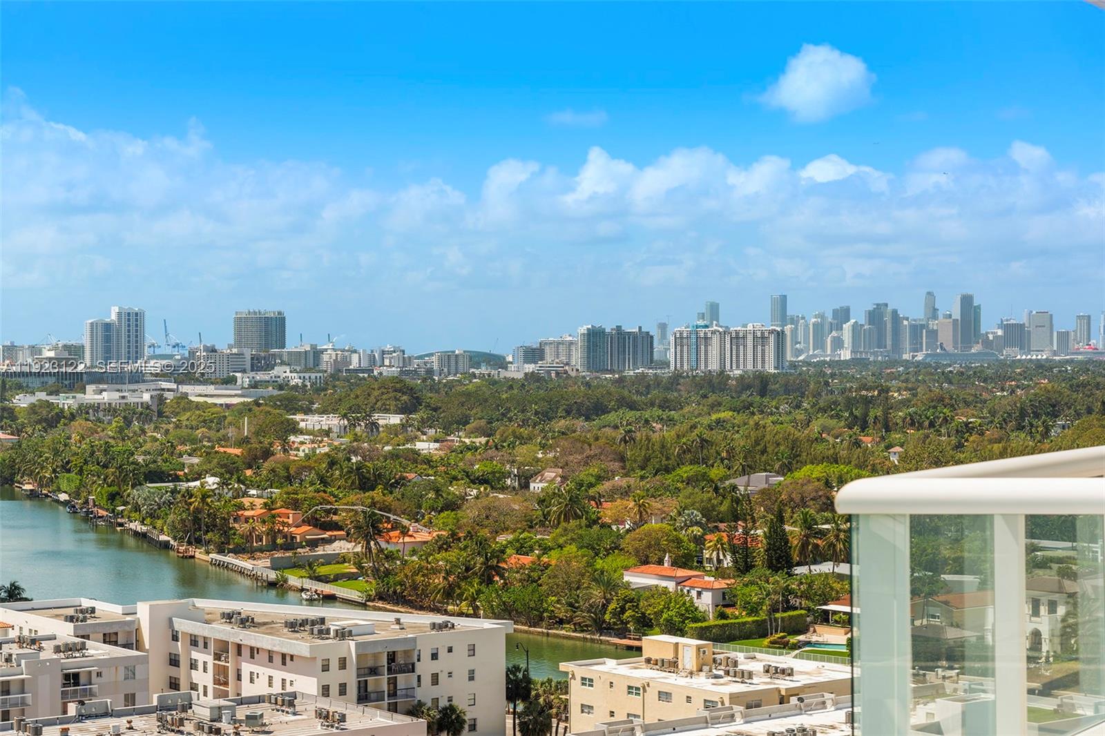 3801 Collins Ave #1602, Miami Beach FL 33140