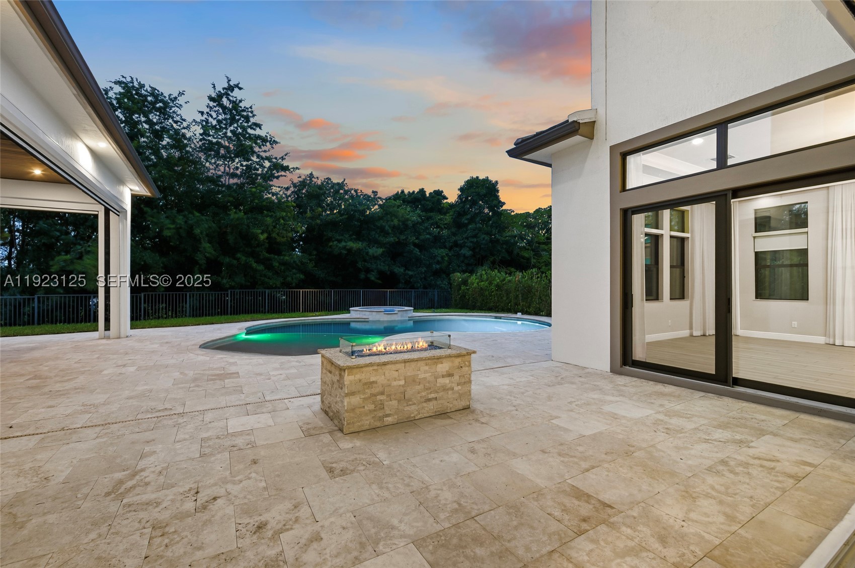 17130 Magnolia Estates Dr, Southwest Ranches FL 33331
