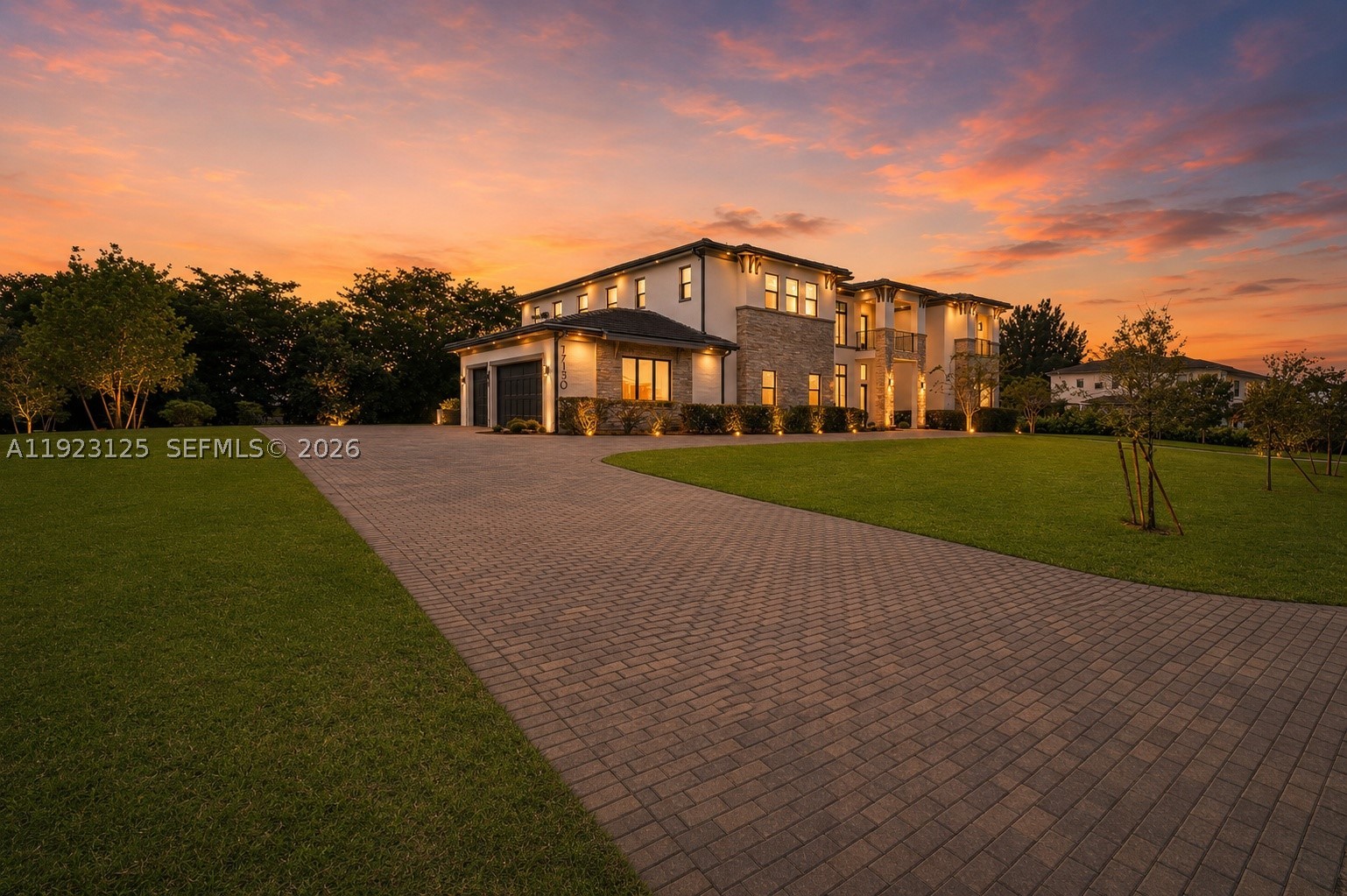 17130 Magnolia Estates Dr, Southwest Ranches FL 33331