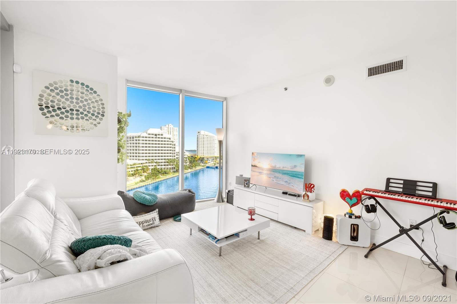 495 Brickell Ave #1002, Miami FL 33131