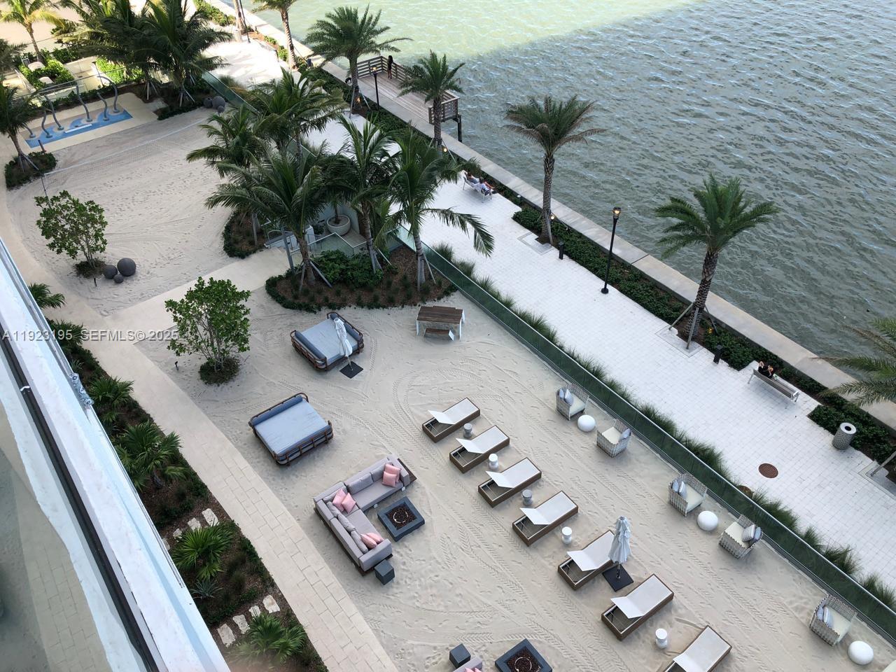 2900 NE 7th Ave #3203, Miami FL 33137