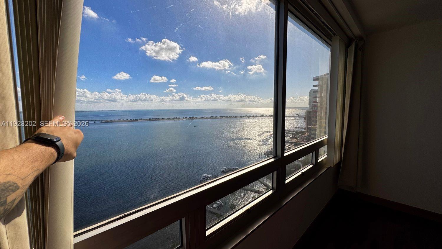 1541 Brickell Ave #C2705, Miami FL 33129