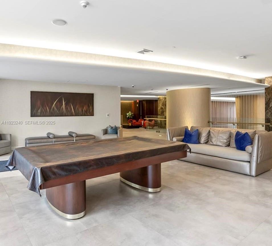 18101 Collins Ave #1608, Sunny Isles Beach FL 33160