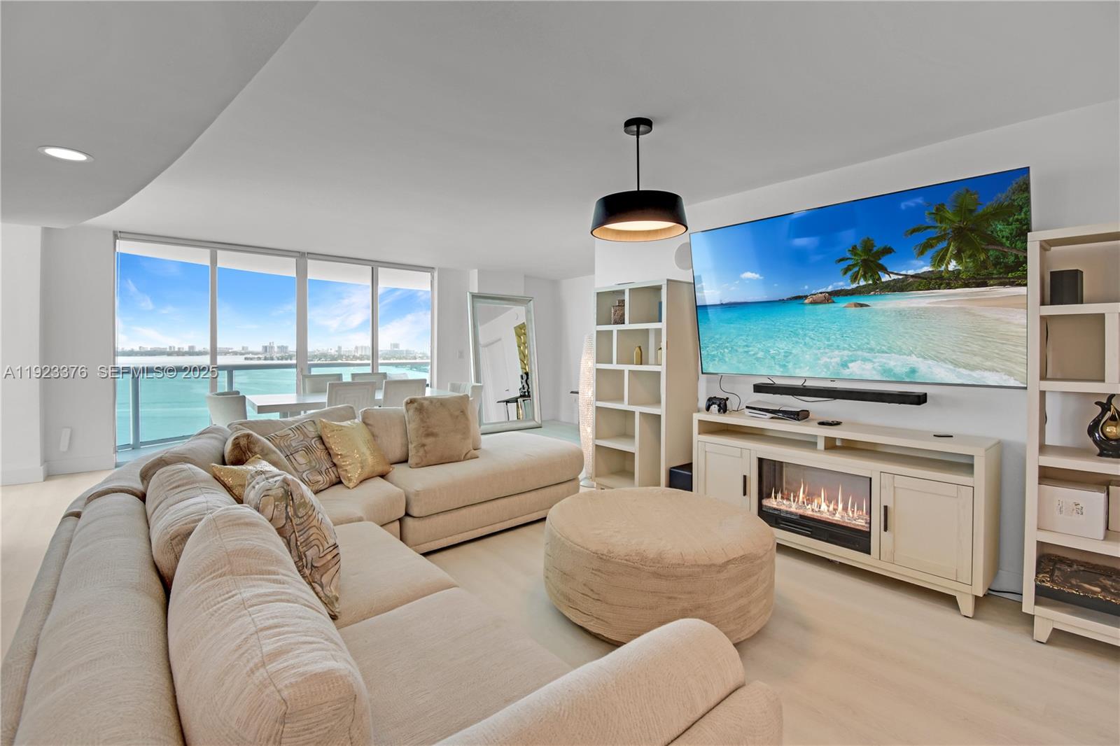 1800 N Bayshore Dr #2201, Miami FL 33132