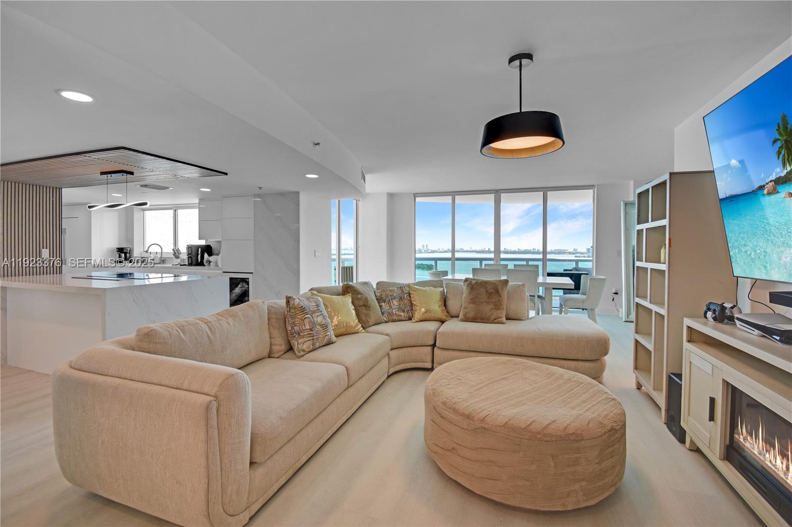 1800 N Bayshore Dr #2201, Miami FL 33132