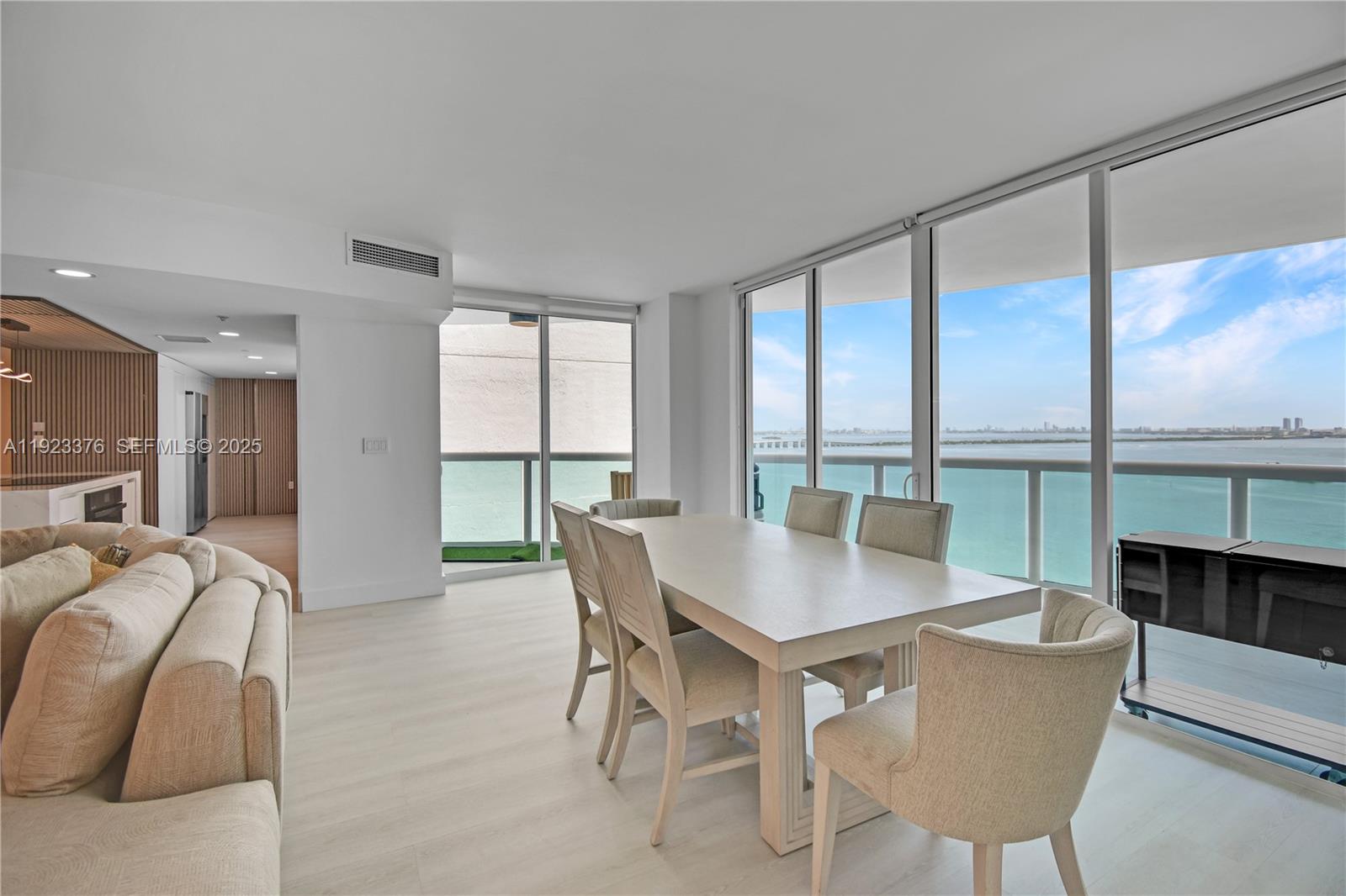 1800 N Bayshore Dr #2201, Miami FL 33132