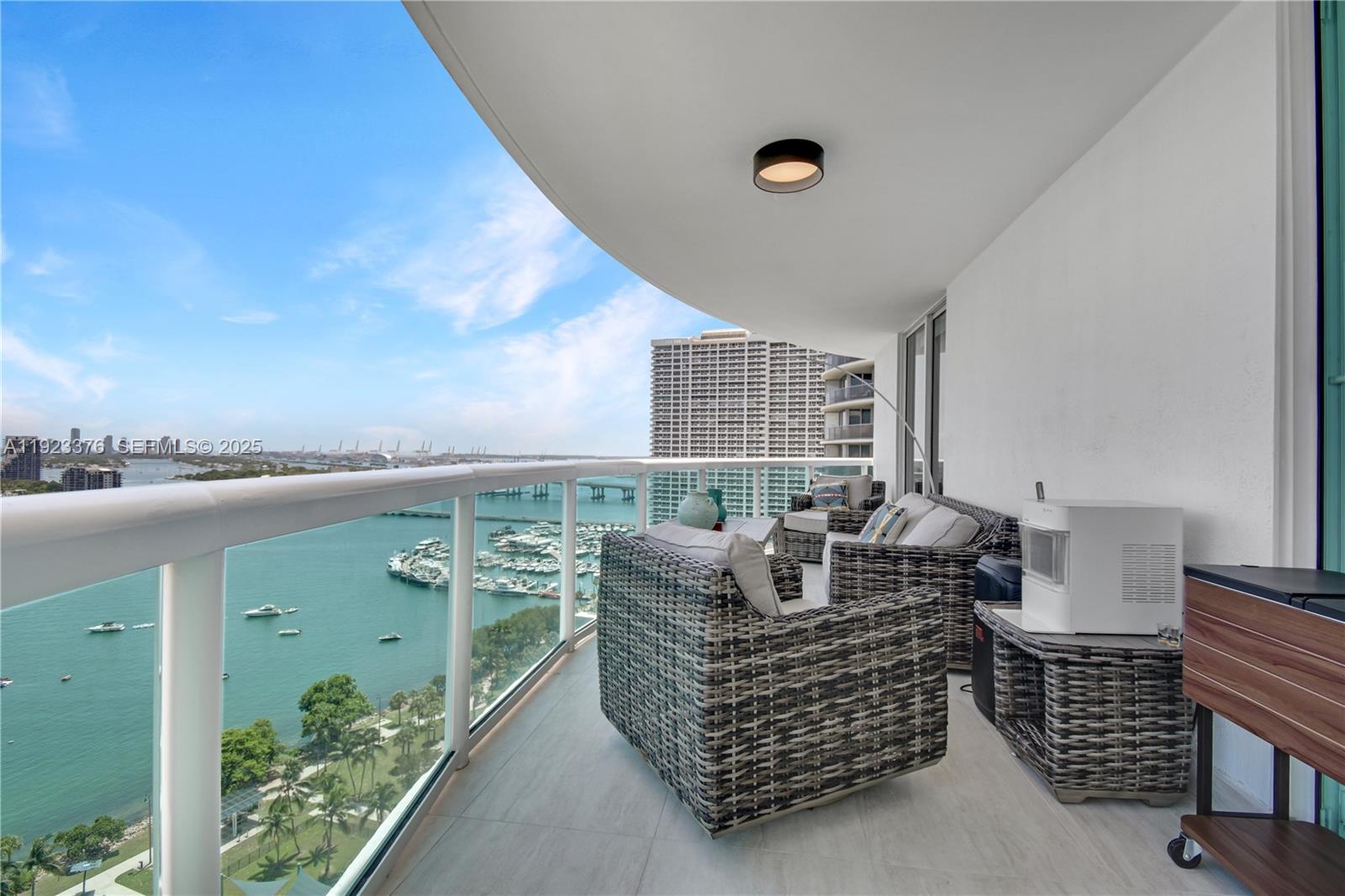1800 N Bayshore Dr #2201, Miami FL 33132