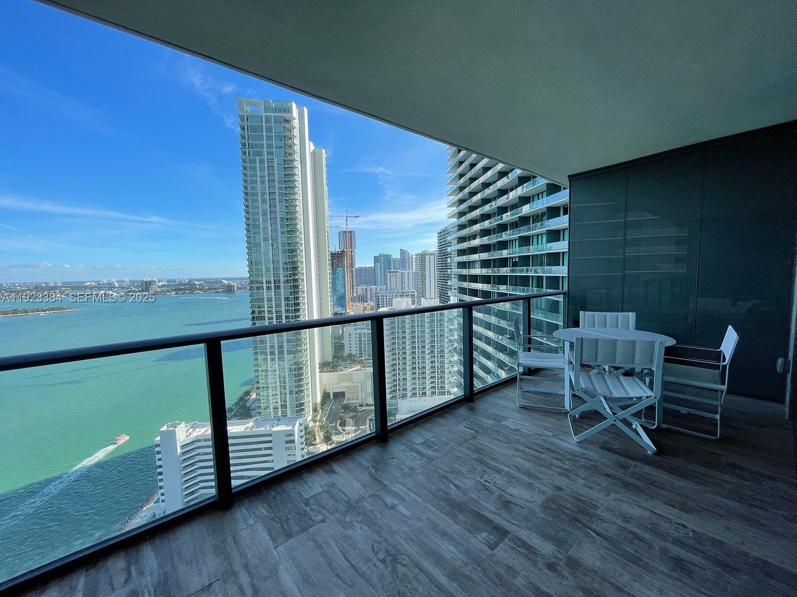 650 NE 32nd St #3005, Miami FL 33137