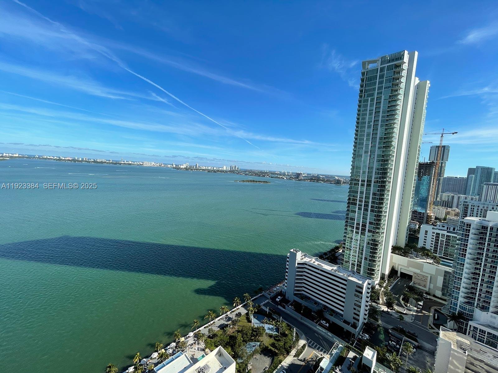650 NE 32nd St #3005, Miami FL 33137