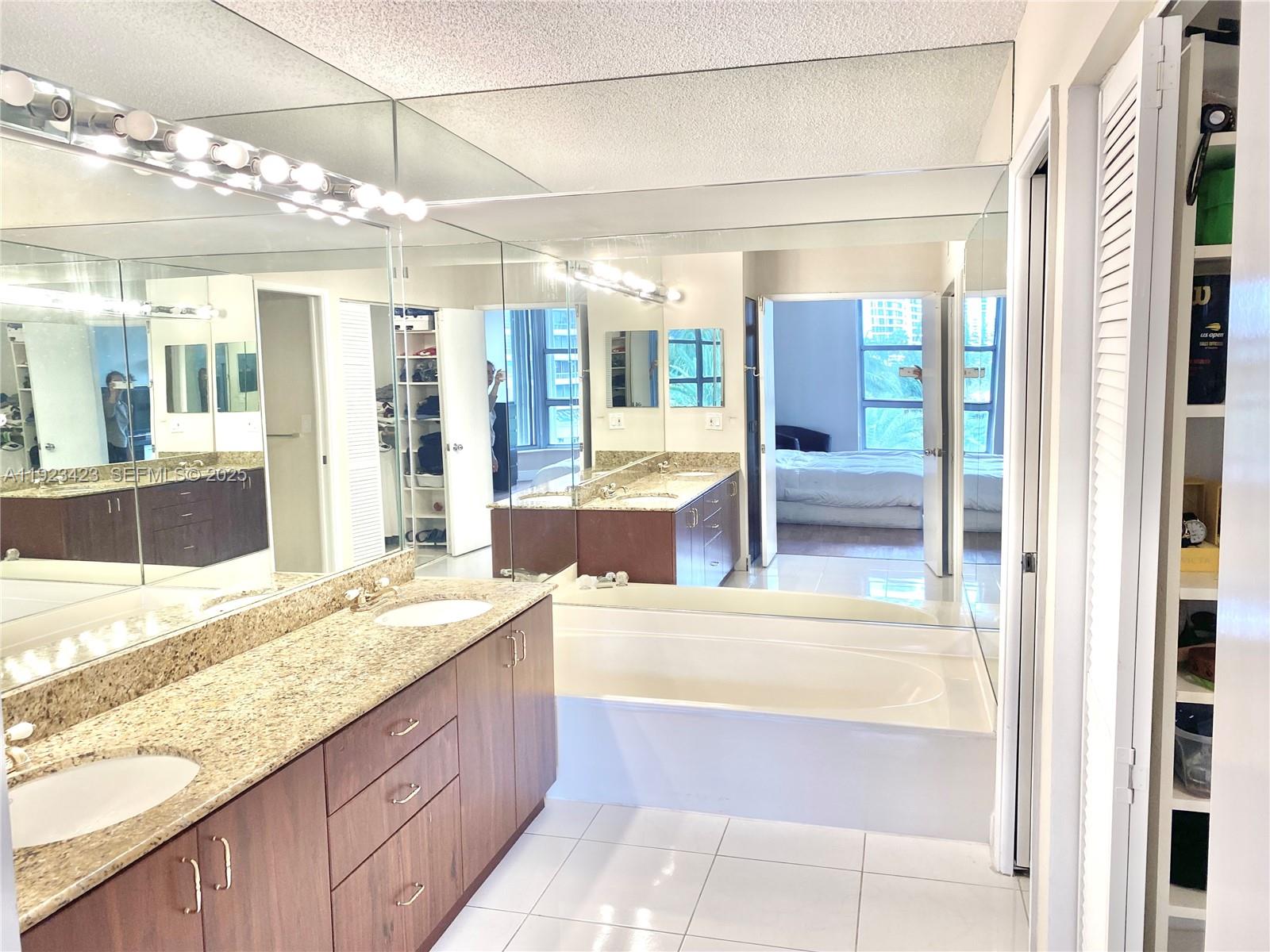 19195 NE 36th Ct #402, Aventura FL 33180