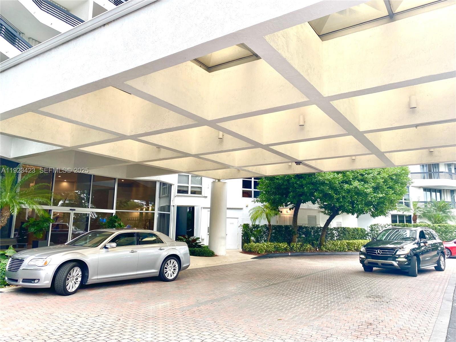 19195 NE 36th Ct #402, Aventura FL 33180