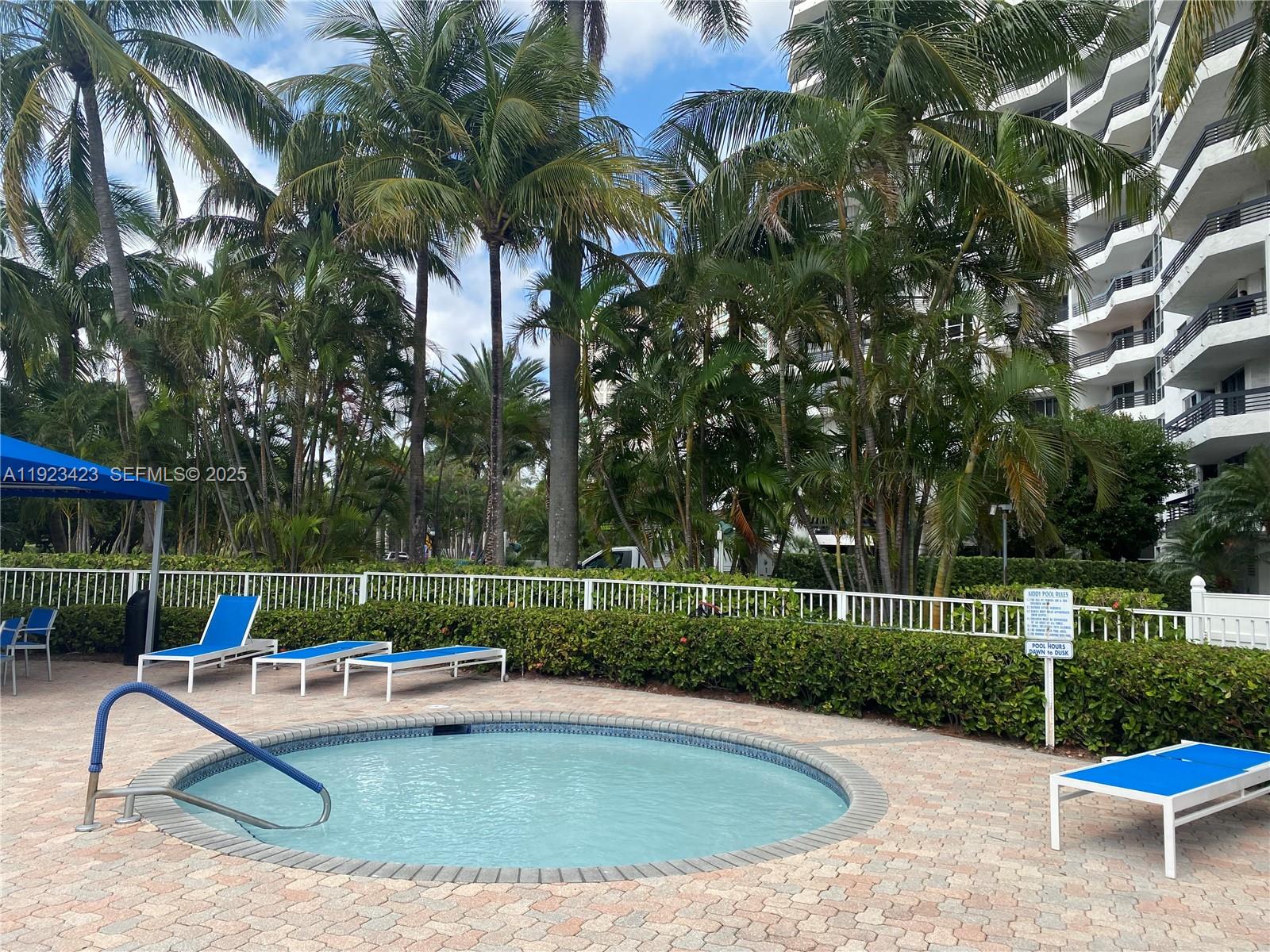 19195 NE 36th Ct #402, Aventura FL 33180