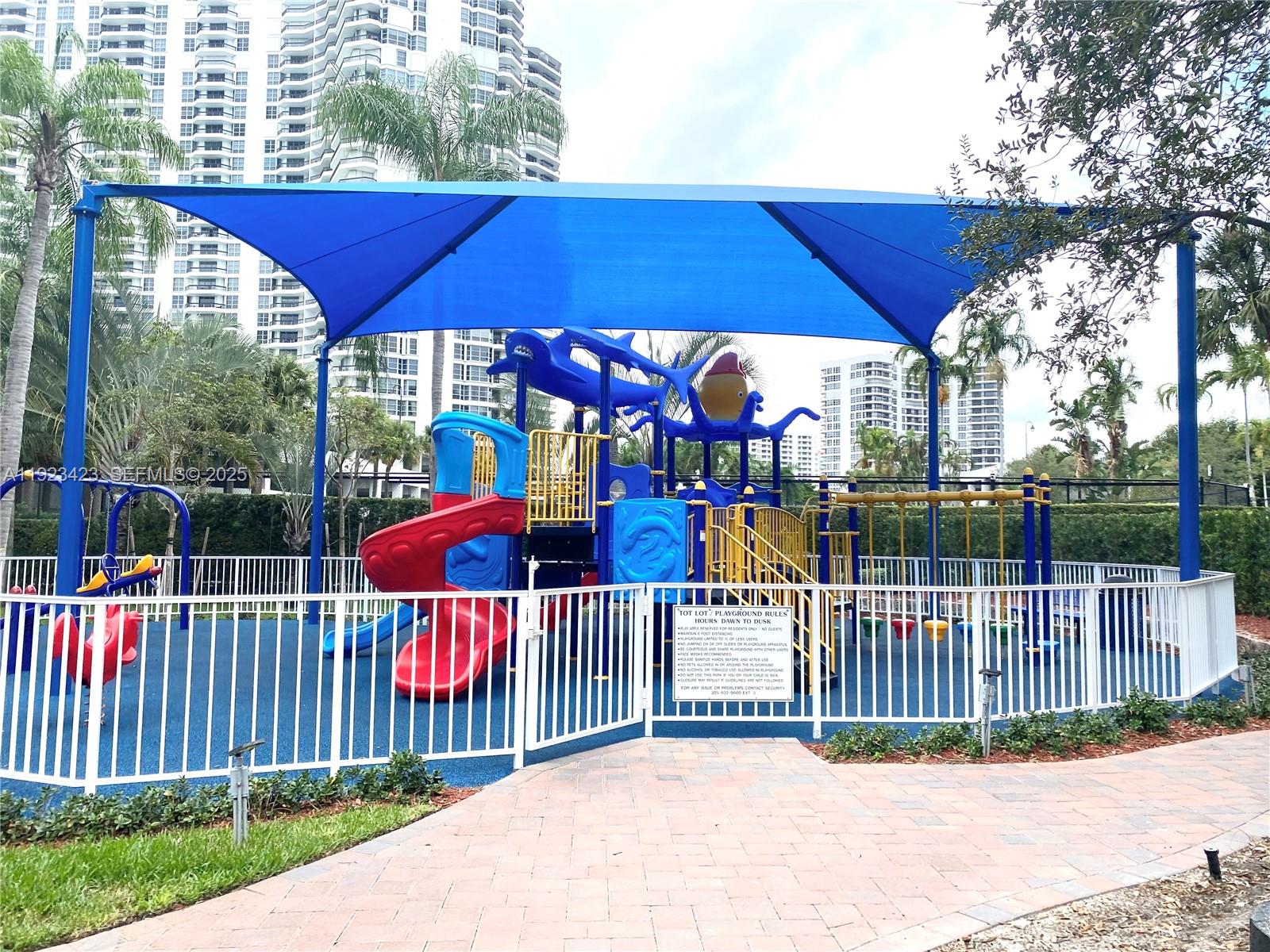 19195 NE 36th Ct #402, Aventura FL 33180
