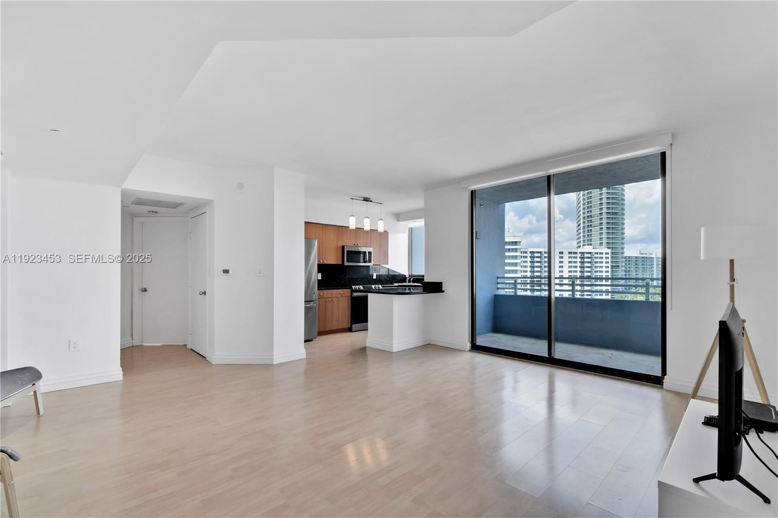 1330 West Ave #1009, Miami Beach FL 33139