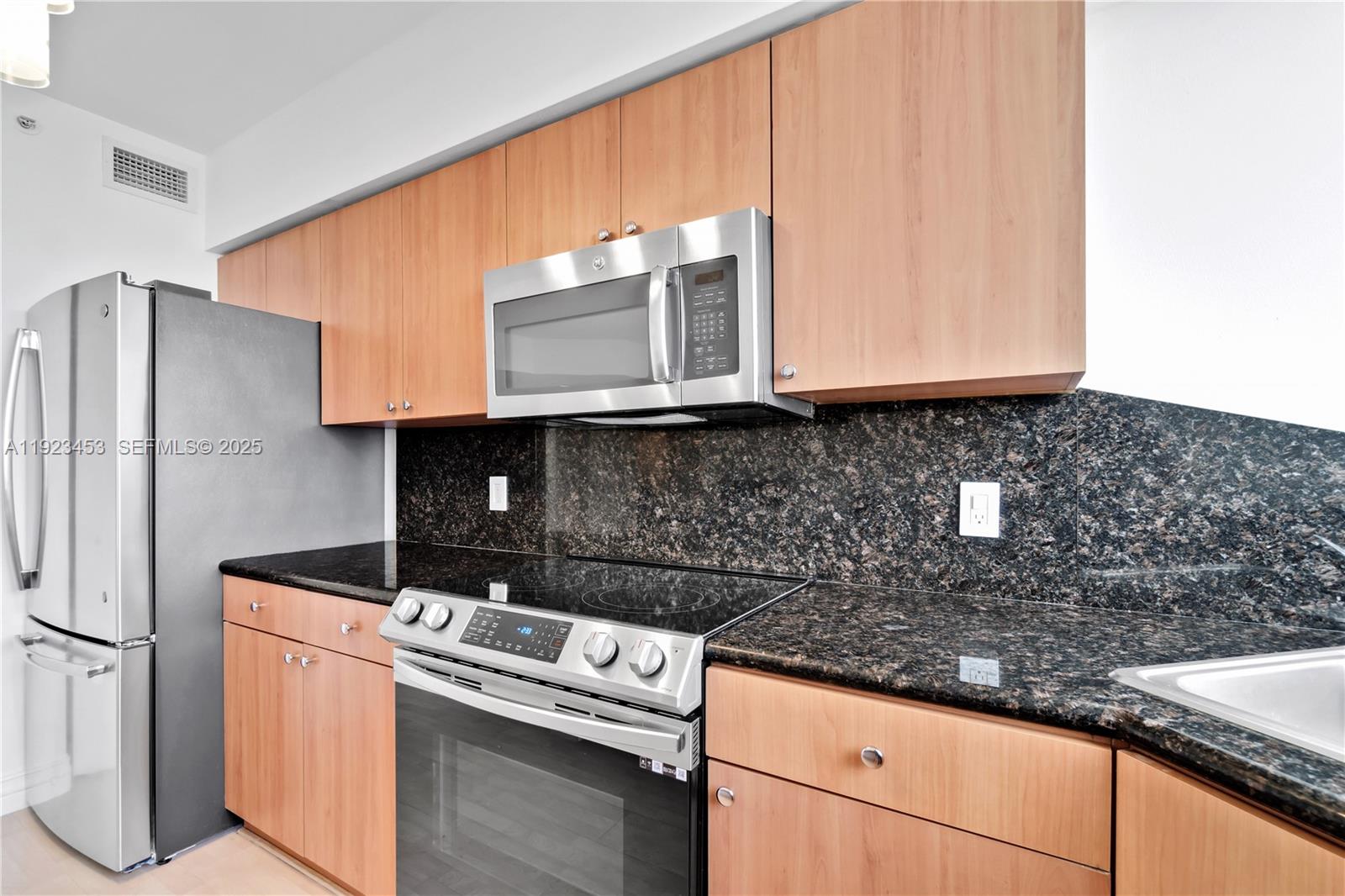 1330 West Ave #1009, Miami Beach FL 33139