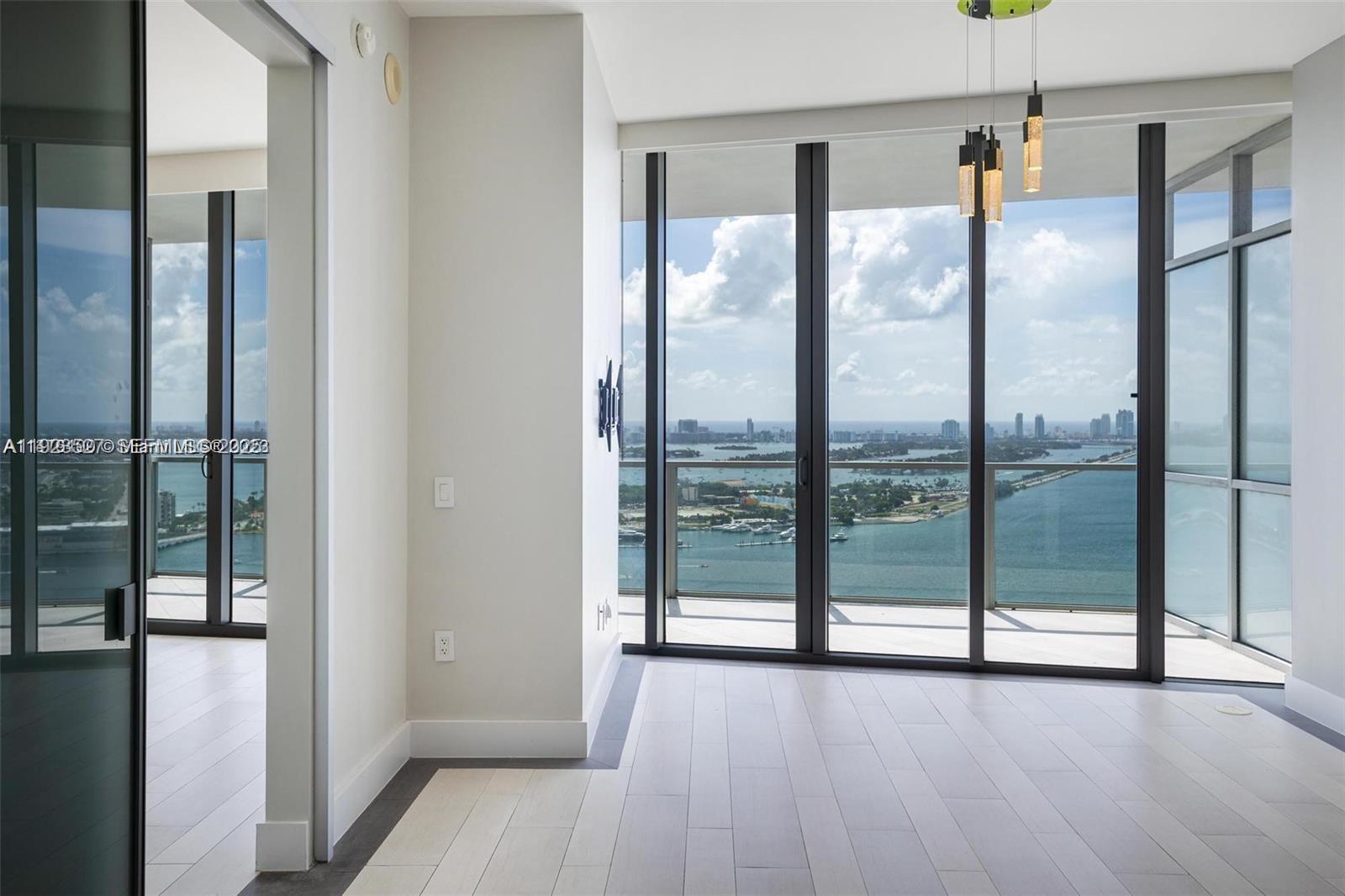 1100 Biscayne Blvd #3902, Miami FL 33132