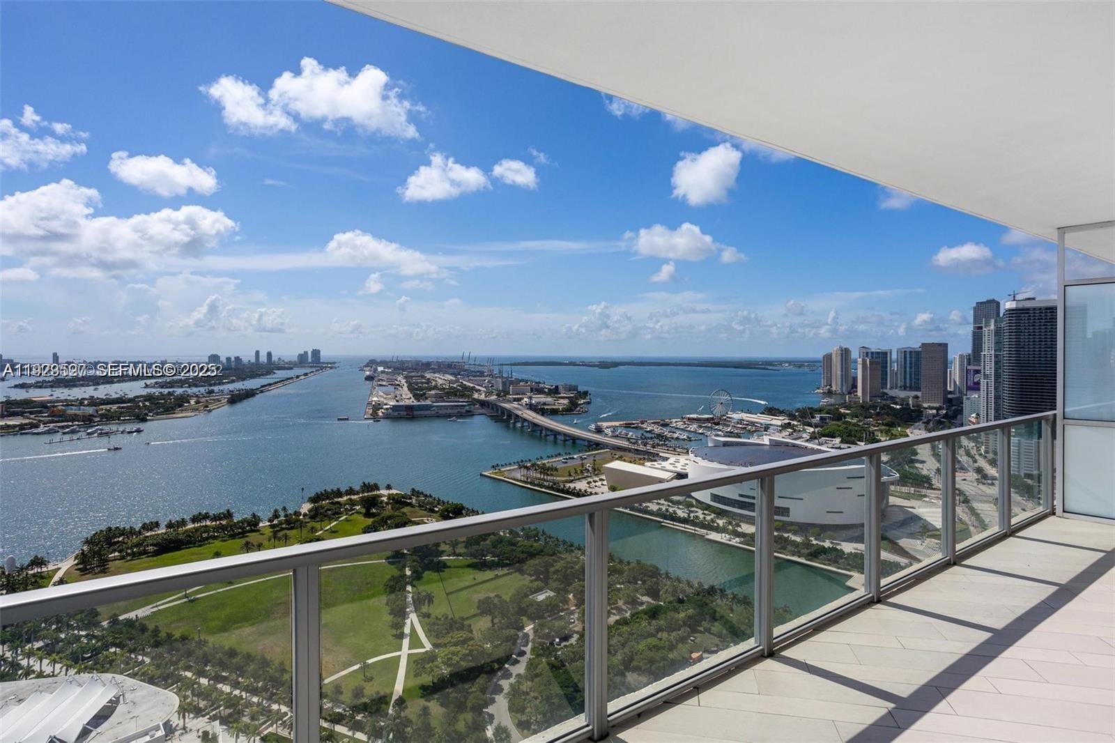 1100 Biscayne Blvd #3902, Miami FL 33132