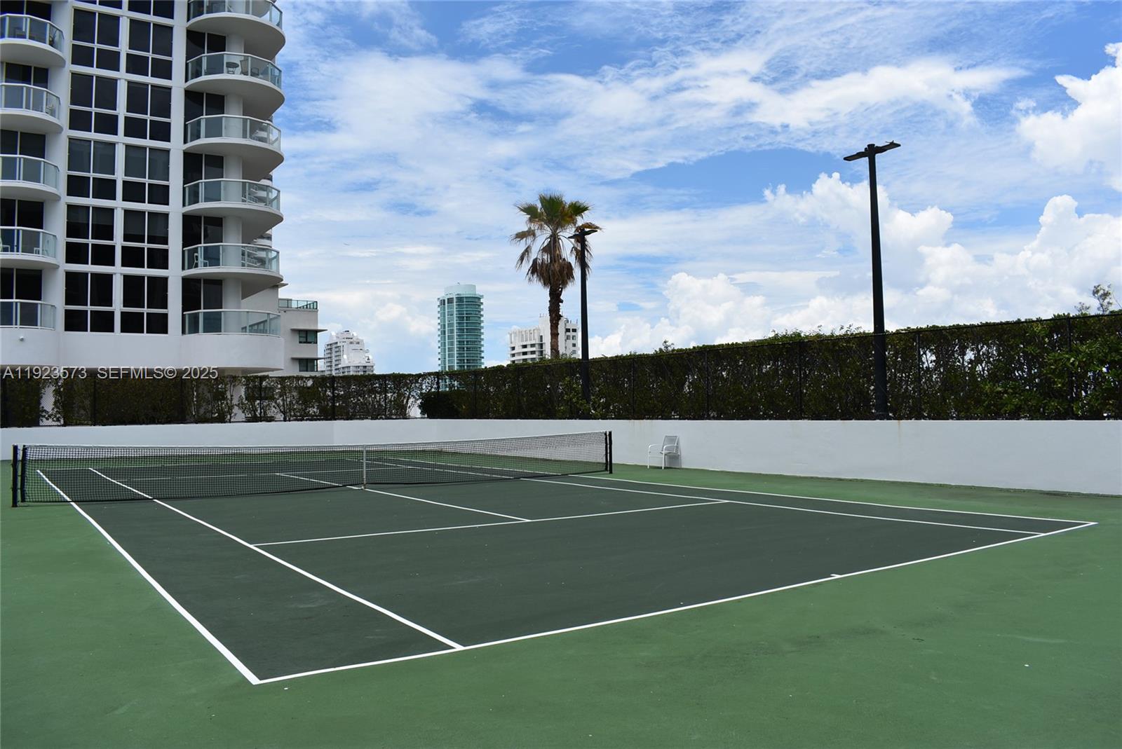 6365 Collins Ave #3804, Miami Beach FL 33141