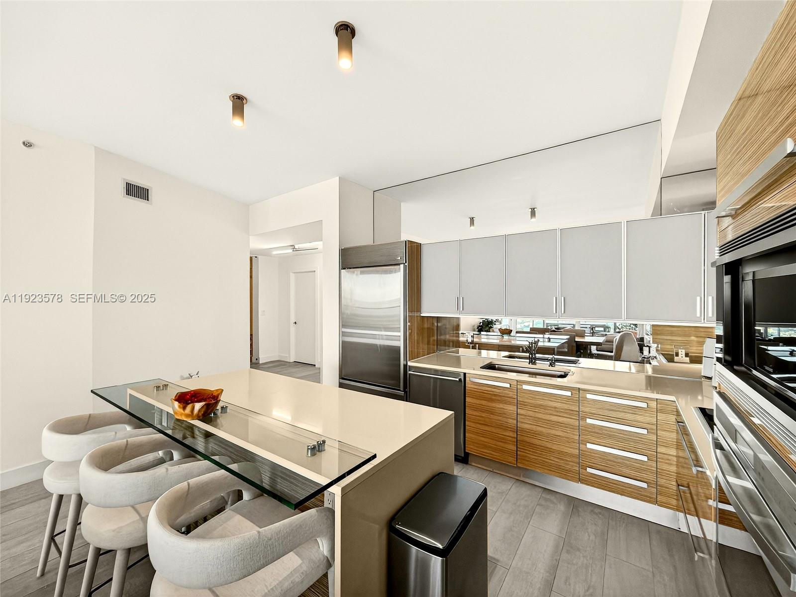 2020 N Bayshore Dr #4103, Miami FL 33137