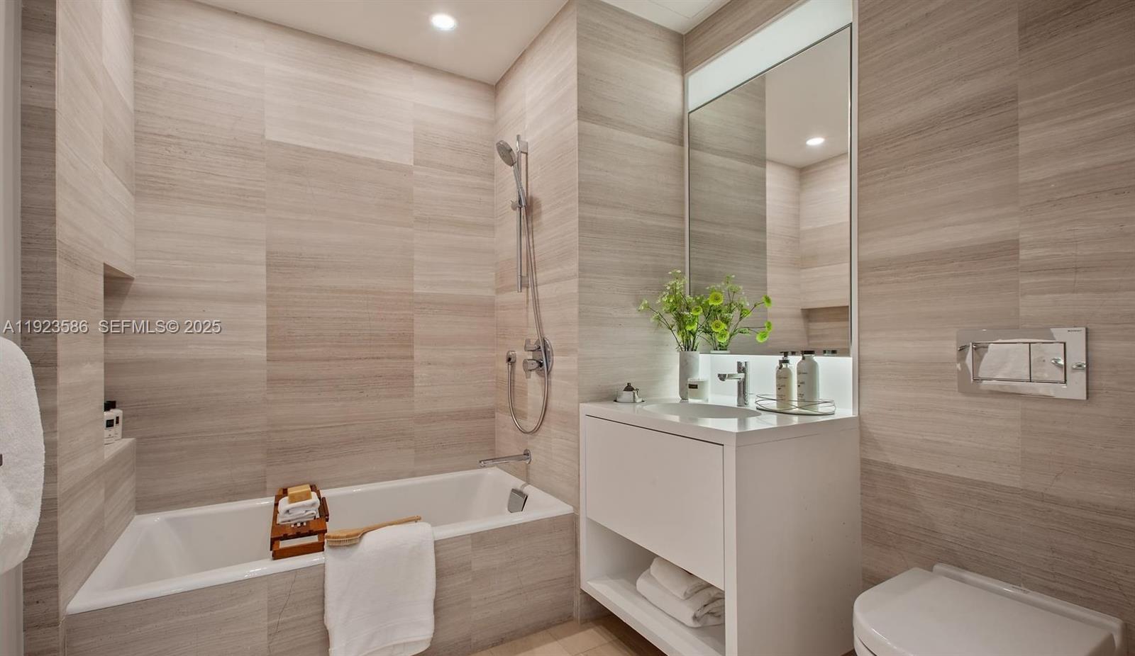 300 Collins Ave #PH2, Miami Beach FL 33139