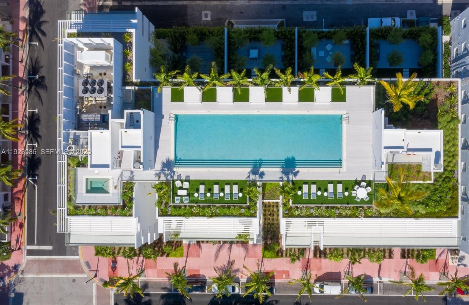 300 Collins Ave #PH2, Miami Beach FL 33139