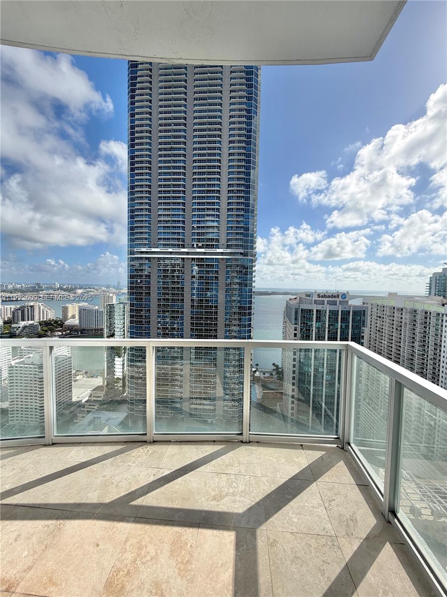 1060 Brickell Ave #4103, Miami FL 33131
