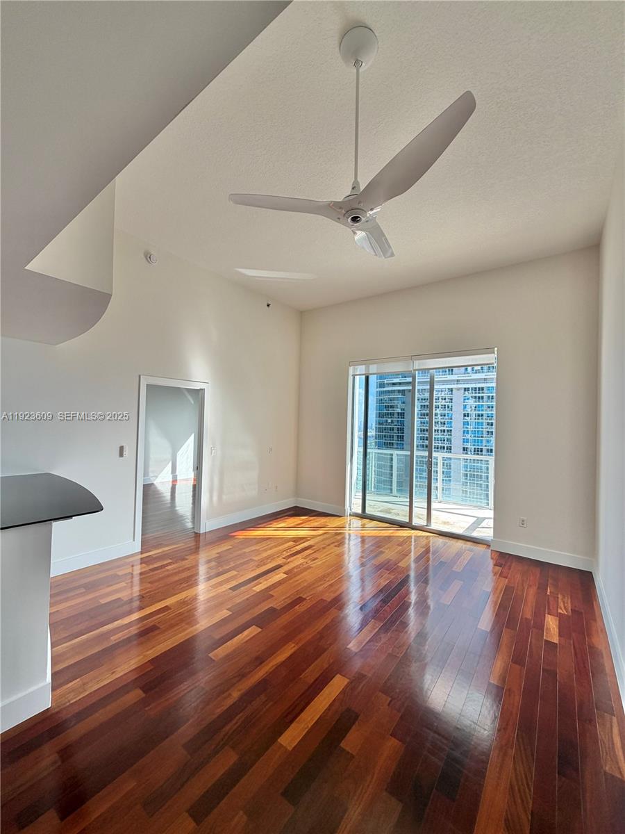 1060 Brickell Ave #4103, Miami FL 33131