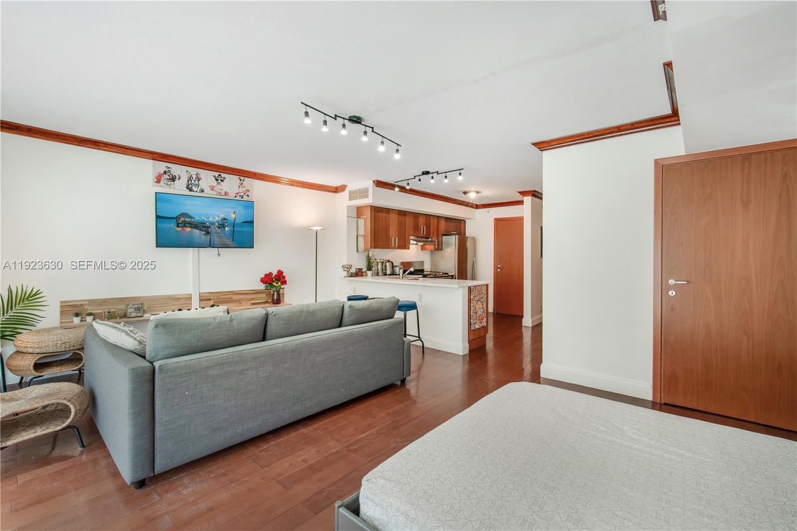 9499 Collins Ave #1005, Surfside FL 33154