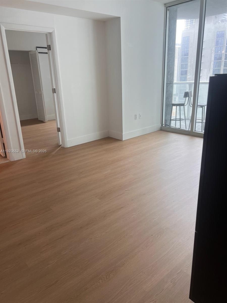 253 NE 2nd St #2701, Miami FL 33132