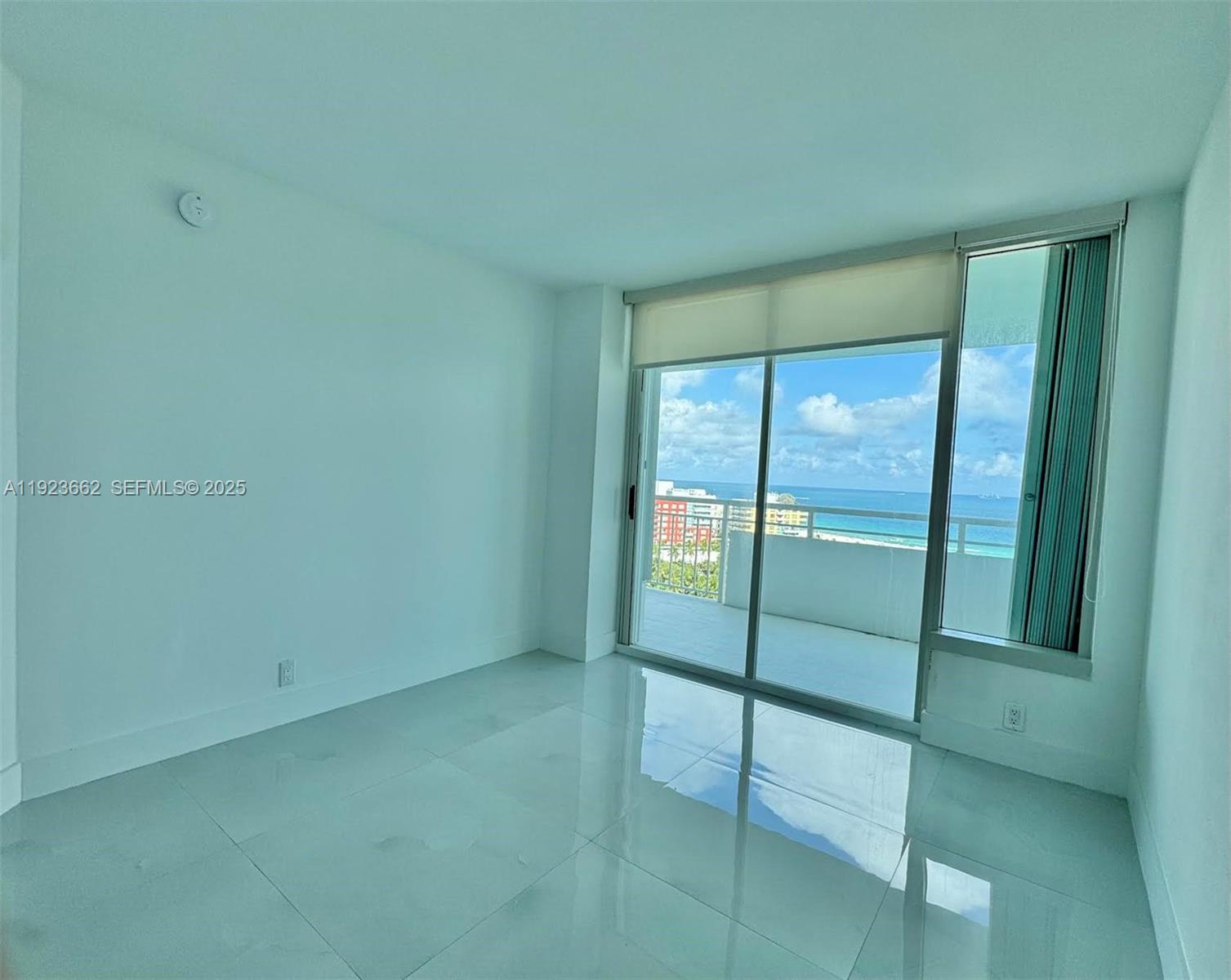 400 S Pointe Dr #1610, Miami Beach FL 33139