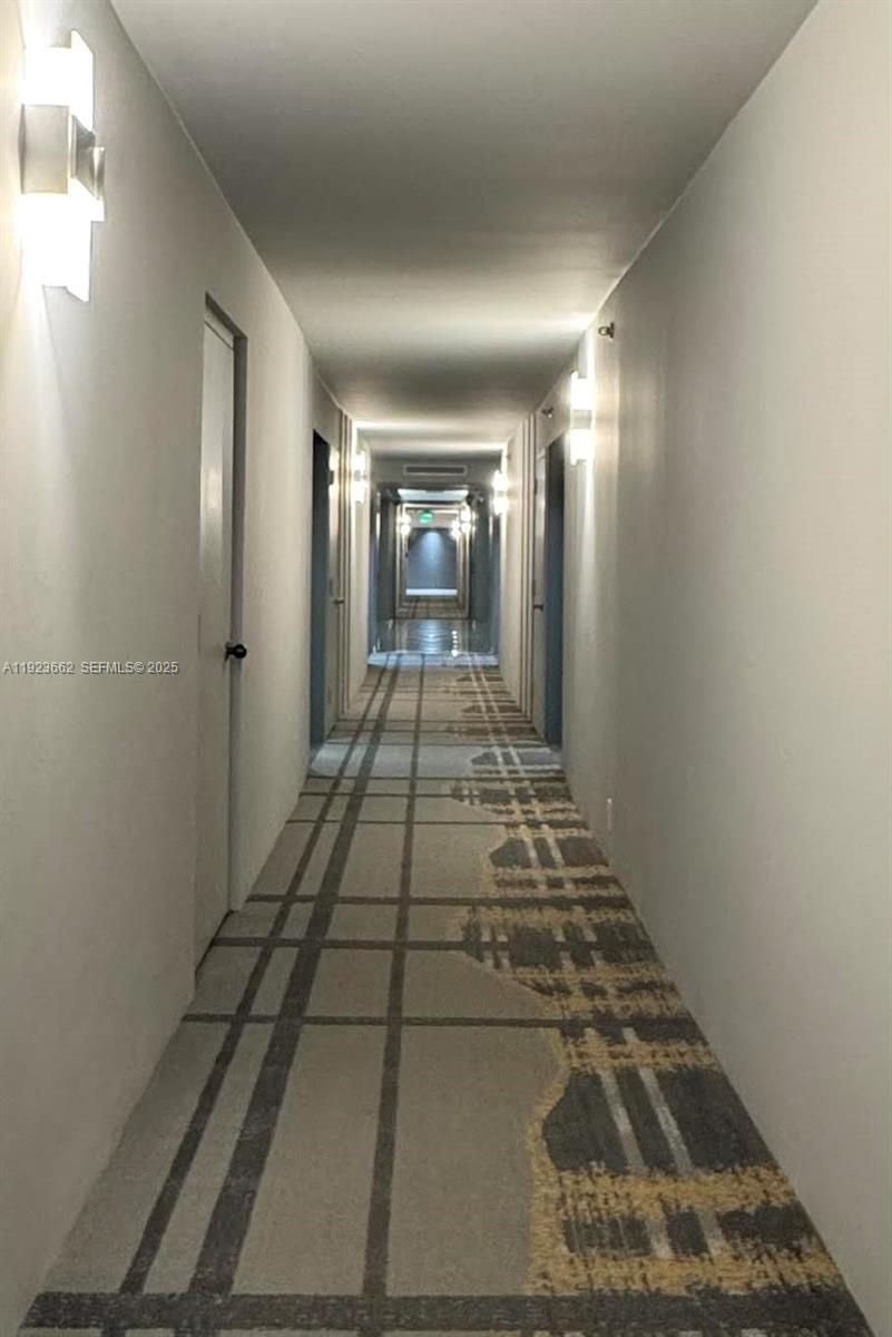 400 S Pointe Dr #1610, Miami Beach FL 33139