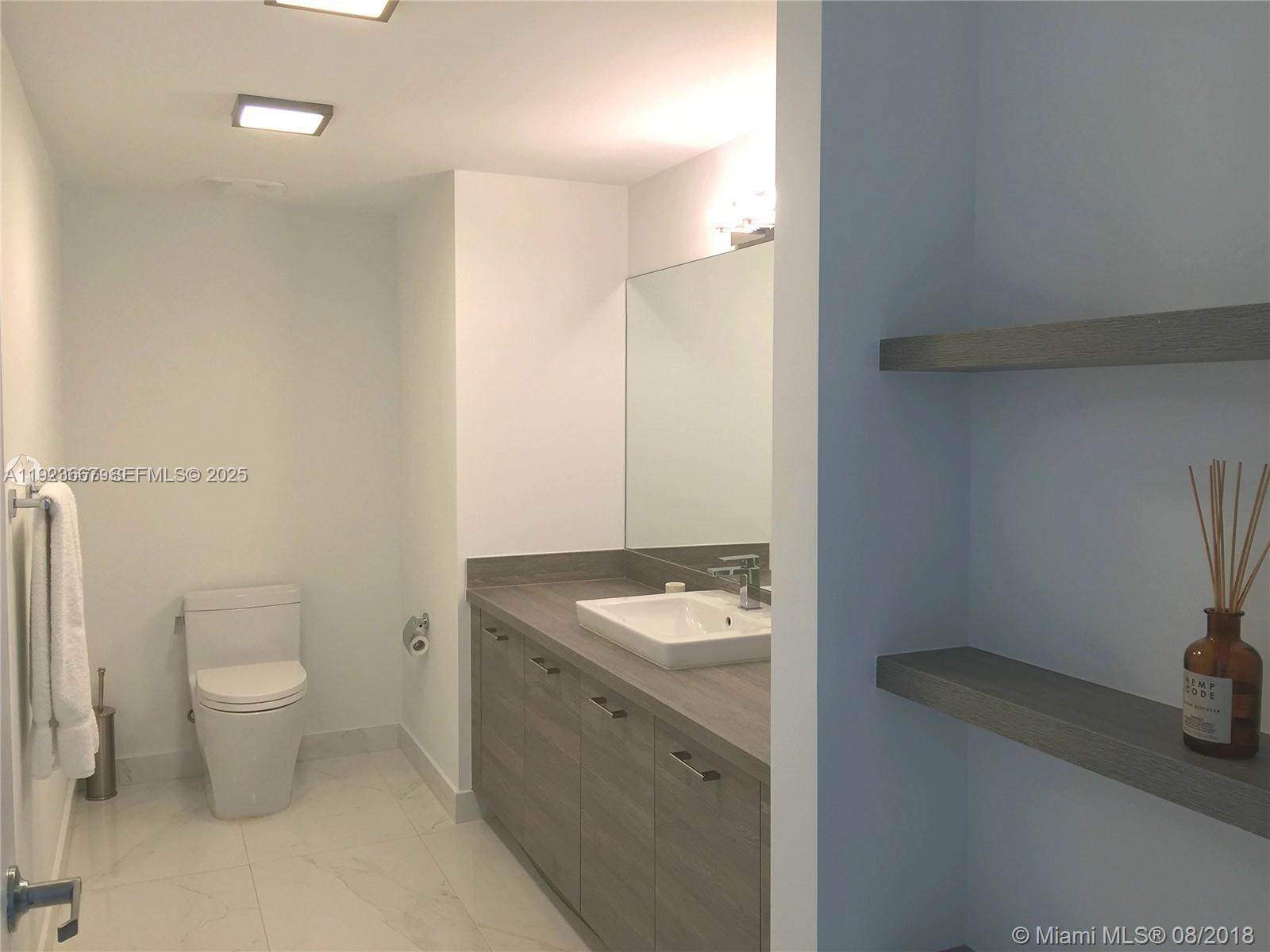 400 Sunny Isles Blvd #1019, Sunny Isles Beach FL 33160