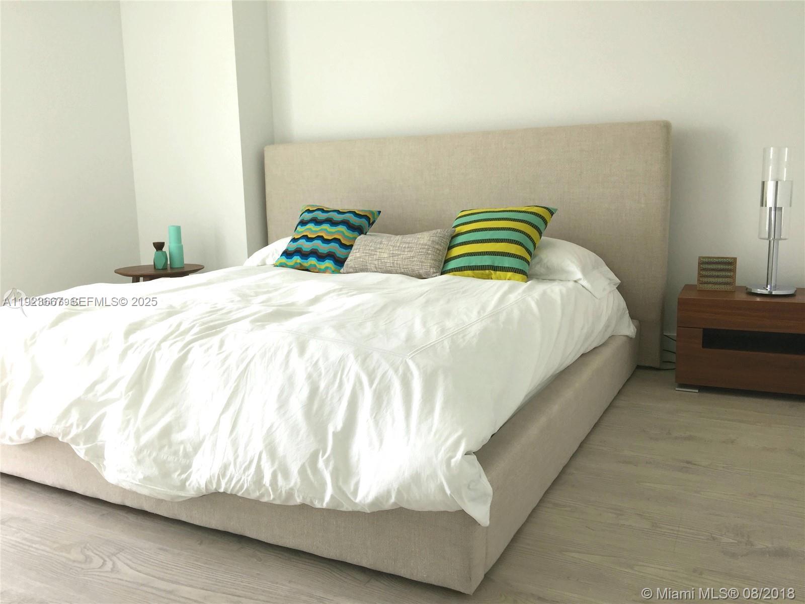 400 Sunny Isles Blvd #1019, Sunny Isles Beach FL 33160