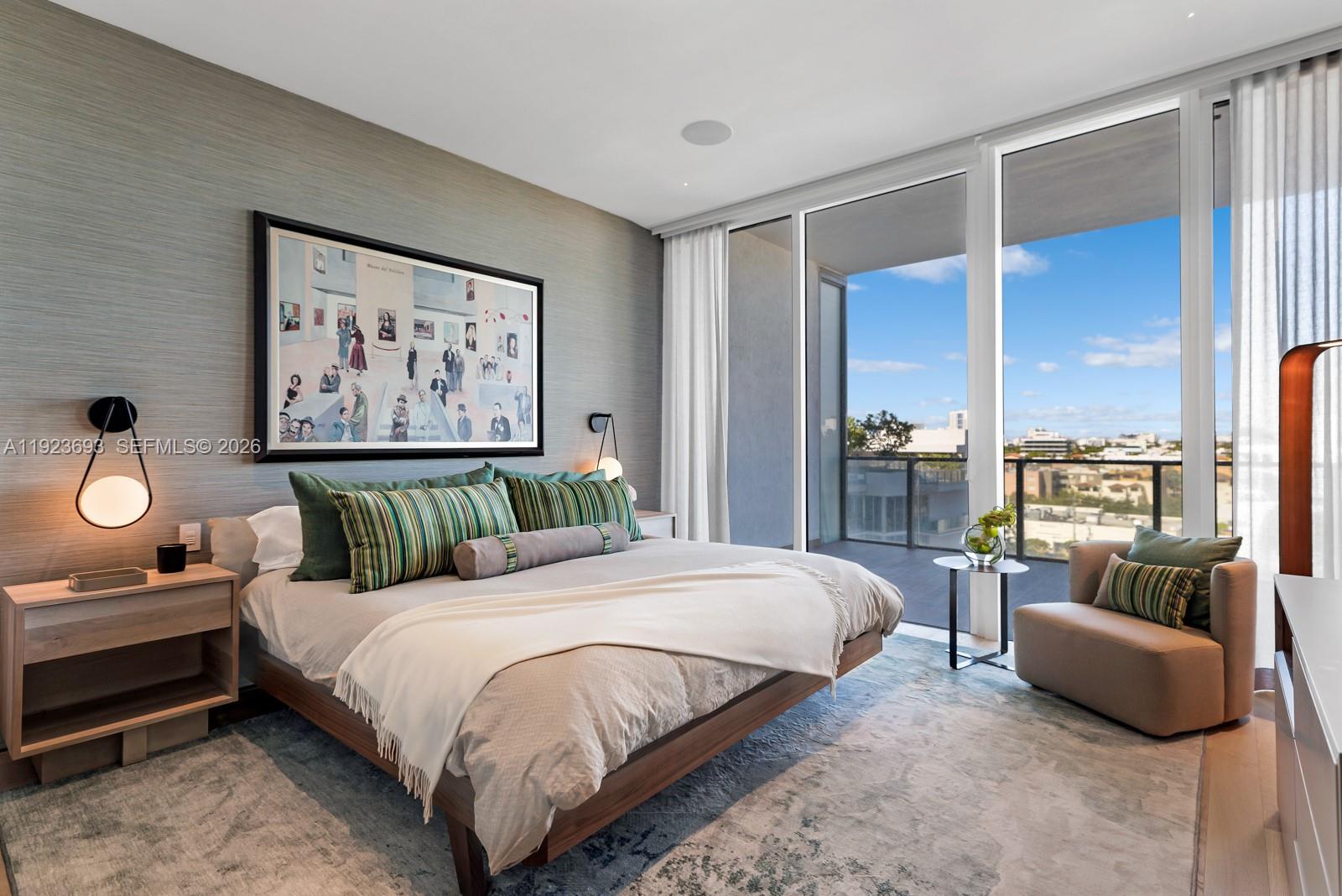 800 S Pointe Dr #801, Miami Beach FL 33139